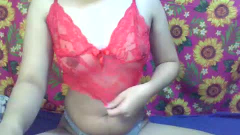 Snapshot of pinkish_shine chatting on 6, 2, 2025 Hi  its me shine  online show from 6, 2, 2025