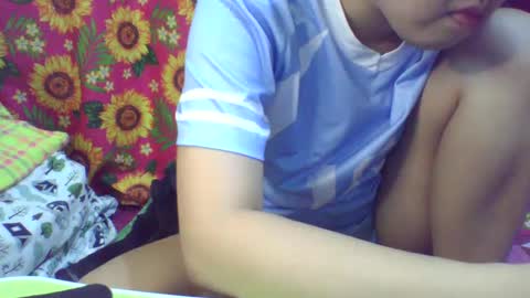 Snapshot of pinkish_shine chatting on 11, 2, 2025 Hi  its me shine  online show from 11, 2, 2025