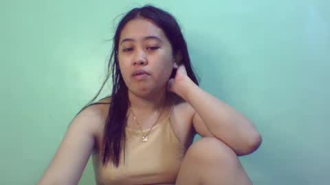 Snapshot of pinkish_shine chatting on 15, 2, 2025 Hi  its me shine  online show from 15, 2, 2025