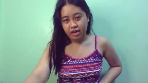 Snapshot of pinkish_shine chatting on 22, 2, 2025 Hi  its me shine  online show from 22, 2, 2025