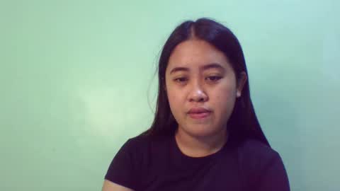 Snapshot of pinkish_shine chatting on 23, 2, 2025 Hi  its me shine  online show from 23, 2, 2025