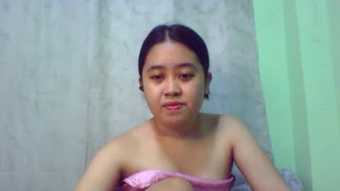 Snapshot of pinkish_shine chatting on 5, 3, 2025 Hi  its me shine  online show from 5, 3, 2025
