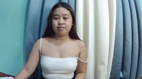 Snapshot of pinkish_shine chatting on 25, 9, 2025 Hi  its me shine  online show from 25, 9, 2025