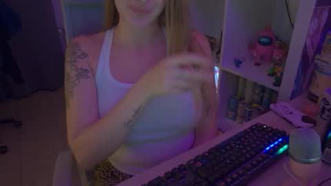 pinkladyx2 online show from 17, 10, 2025