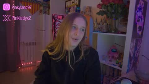 pinkladyx2 online show from 16, 1, 2026