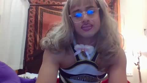 Snapshot of pinkpillbambi chatting on 12, 12, 2024 pinkpillbambi online show from 12, 12, 2024