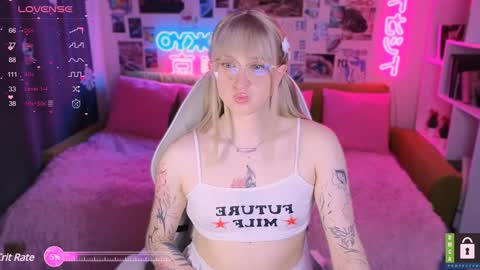 pinkvenom_ online show from 24, 1, 2025