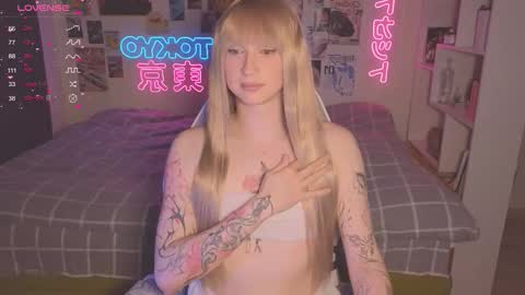 pinkvenom_ online show from 20, 9, 2025