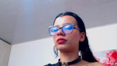 pinky_f00x online show from 24, 2, 2026