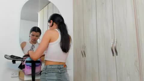 pinky_f00x online show from 14, 7, 2026