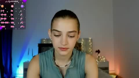 pinky_piee__ online show from 25, 7, 2026