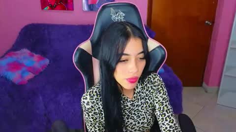 Snapshot of pinkygirl20 chatting on 16, 10, 2025 pinkygirl20 online show from 16, 10, 2025