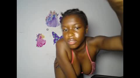 pinkykiki_247 online show from 14, 2, 2026