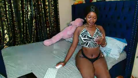 Pinky online show from 11, 12, 2024