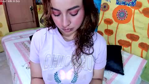 VALENTINA y PIPE online show from 7, 11, 2025