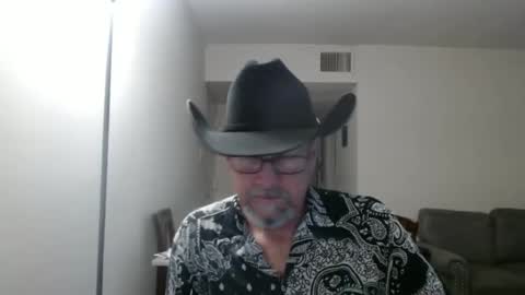 Snapshot of pipewizard chatting on 9, 10, 2025 pipewizard online show from 9, 10, 2025