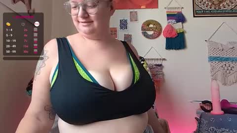 Em online show from 17, 1, 2025