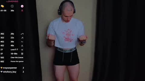 Snapshot of pistonpojizni chatting on 22, 4, 2026 STRONGBEAUTY online show from 22, 4, 2026
