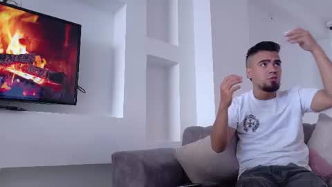 Snapshot of pittandlunaa69 chatting on 1, 8, 2026 PittAndLunaa69 online show from 1, 8, 2026
