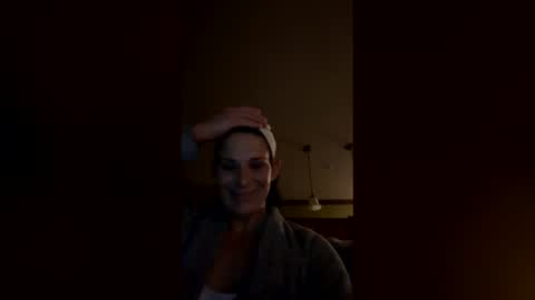 Snapshot of pixieluxxx chatting on 18, 3, 2026 PixieLuxXx online show from 18, 3, 2026