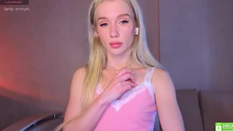 Snapshot of pixieprick chatting on 24, 2, 2026 Emmy and Edward online show from 24, 2, 2026