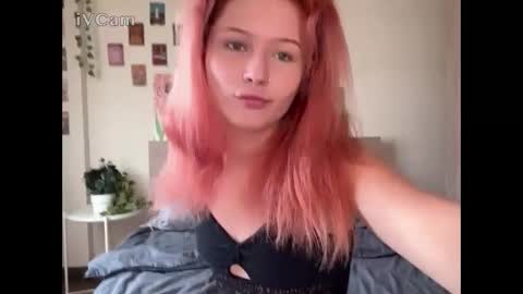 Snapshot of pixieyes0n chatting on 20, 3, 2026 Daryl online show from 20, 3, 2026