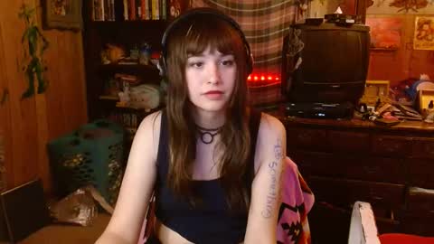 Izzy online show from 23, 1, 2025