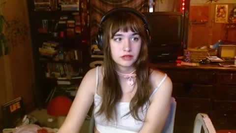 Izzy online show from 11, 10, 2025