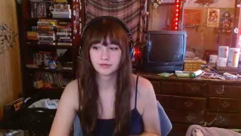 Izzy online show from 1, 12, 2025