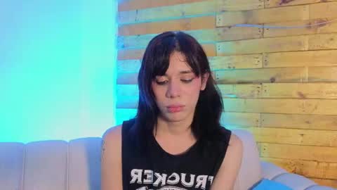 Snapshot of pixy_20 chatting on 6, 7, 2026 cris online show from 6, 7, 2026