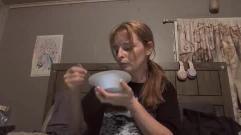 pizzedwife online show from 13, 5, 2026