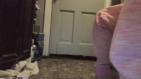 pizzedwife online show from 8, 6, 2026