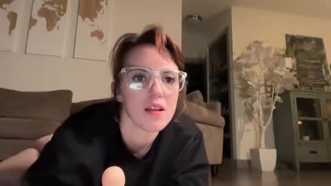 PeggedBiGuy online show from 12, 10, 2025