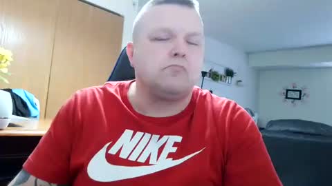 Snapshot of pkgotnos1 chatting on 21, 3, 2026 pkgotnos1 online show from 21, 3, 2026