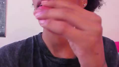 Snapshot of planetfantasy1 chatting on 20, 10, 2025 Venus Vee Cutie online show from 20, 10, 2025