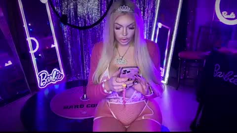 Snapshot of plasticfuckdoll chatting on 21, 12, 2024 Dumb bimbo fuck doll online show from 21, 12, 2024