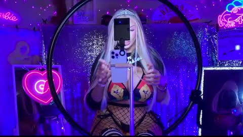 Snapshot of plasticfuckdoll chatting on 16, 2, 2025 Dumb bimbo fuck doll online show from 16, 2, 2025