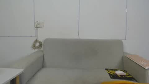 plasticgirll online show from 12, 9, 2025