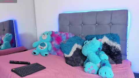 Snapshot of playboy_bunnyy chatting on 25, 9, 2025 playboy_bunnyy online show from 25, 9, 2025