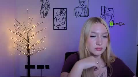 Sophie online show from 5, 8, 2026