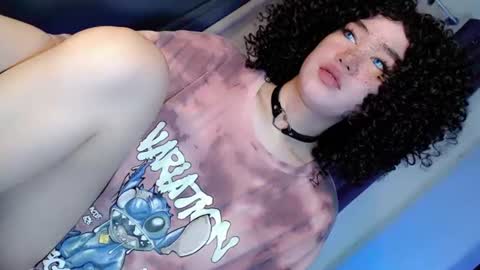 Snapshot of playfulcock69_kate chatting on 25, 6, 2026 kate online show from 25, 6, 2026