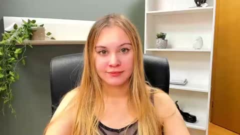 Valeria online show from 12, 1, 2025