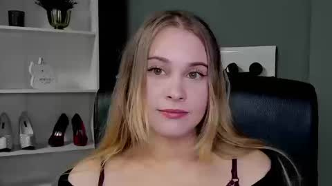 Valeria online show from 22, 9, 2025