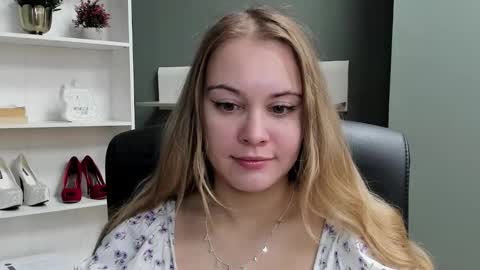 Valeria online show from 14, 12, 2025