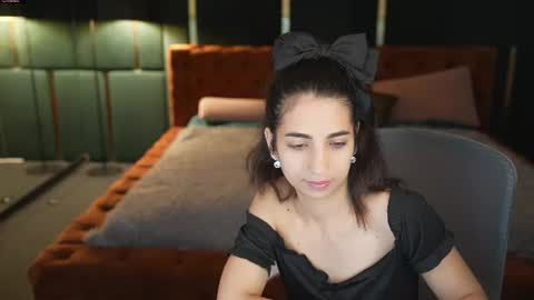 Lana online show from 10, 7, 2026