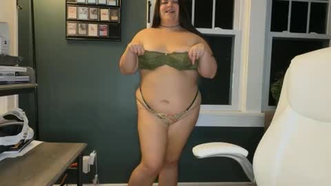 playwithbrittany online show from 18, 11, 2025