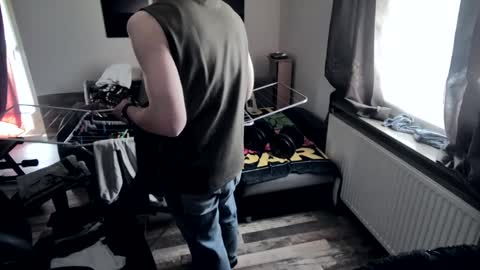 Hello ask me  . Im glad  to see you here in my room. Welcome PVT is open online show from 22, 2, 2025