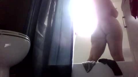 Snapshot of pleaseze chatting on 13, 11, 2025 theestallion online show from 13, 11, 2025