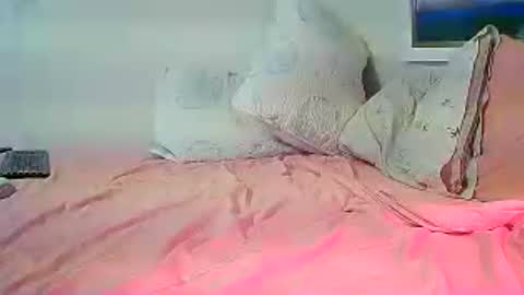 pleasureassisting online show from 4, 8, 2026
