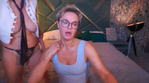 Ira brunette and Vika blonde online show from 26, 10, 2025